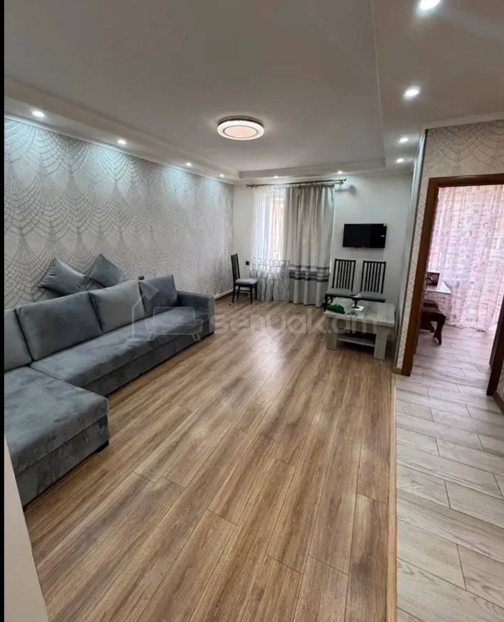 2 Սենյականոց Բնակարան Քարե Շենքում, 56քմ, 1/5 հարկ, Կապիտալ Վերանորոգված, Կահավորված