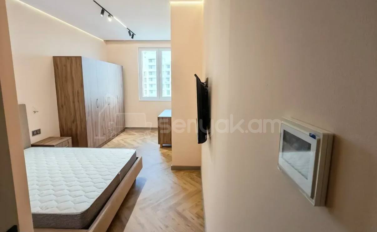 4 Սենյականոց Բնակարան, 95քմ, 9/14 հարկ, Կապիտալ Վերանորոգված