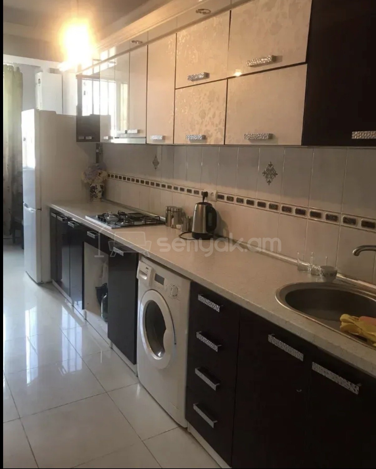 2 Սենյականոց Բնակարան Քարե Շենքում, 56քմ, 1/5 հարկ, Կապիտալ Վերանորոգված, Կահավորված