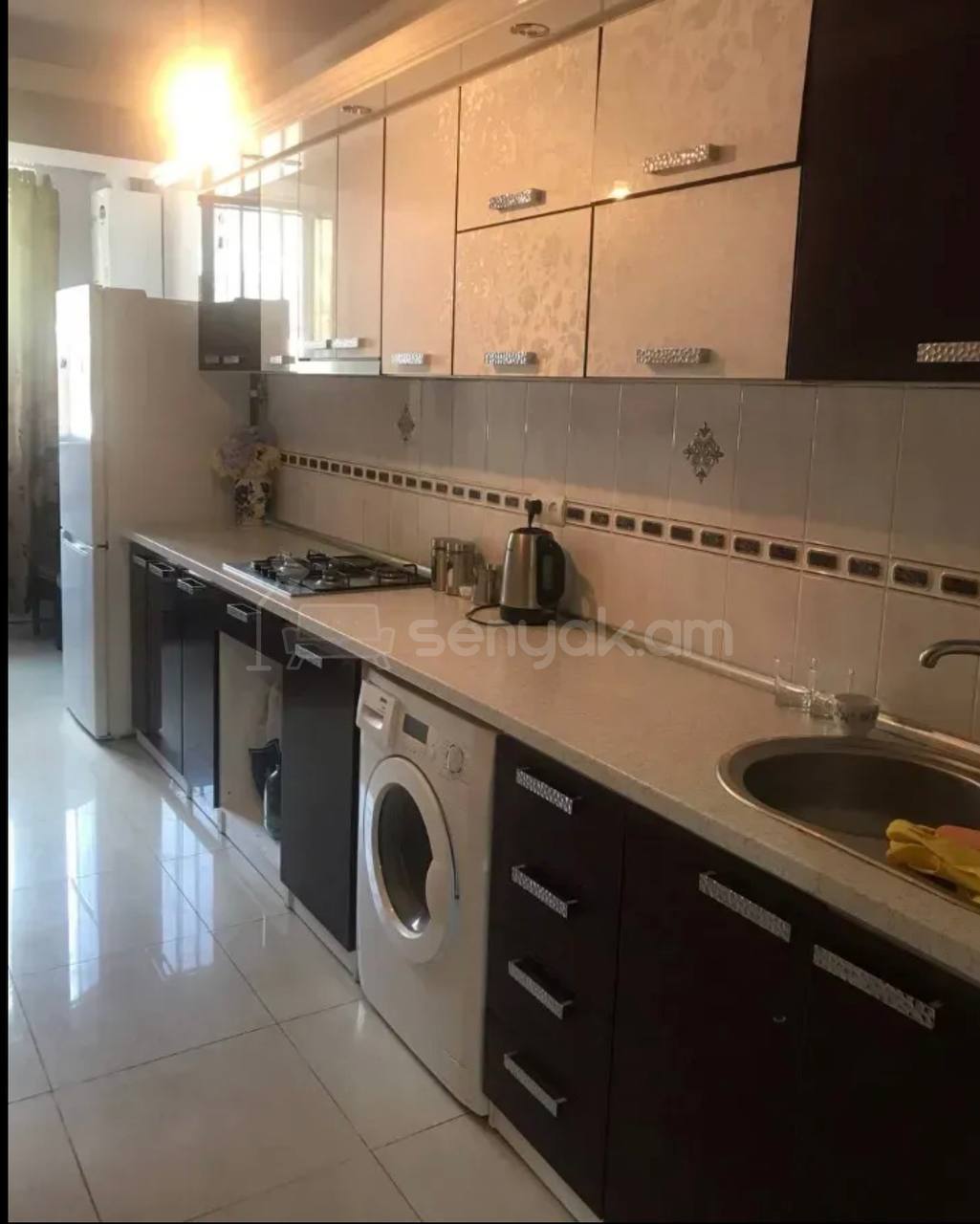 2 Սենյականոց Բնակարան Քարե Շենքում, 56քմ, 1/5 հարկ, Կապիտալ Վերանորոգված, Կահավորված