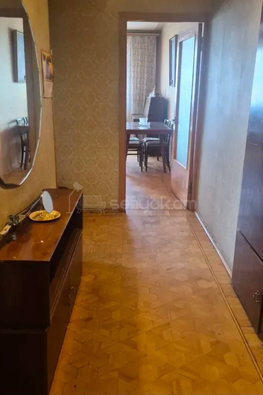 3 Սենյականոց Բնակարան, 64քմ, 5/12 հարկ, Նորմալ Վիճակում, Կահավորված