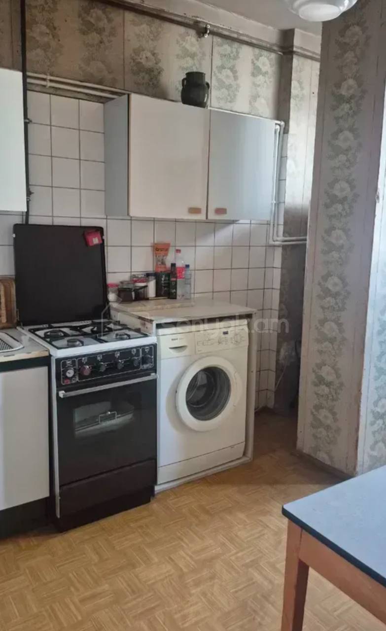 3 Սենյականոց Բնակարան, 64քմ, 5/12 հարկ, Կոսմետիկ Վերանորոգված, Կահավորված