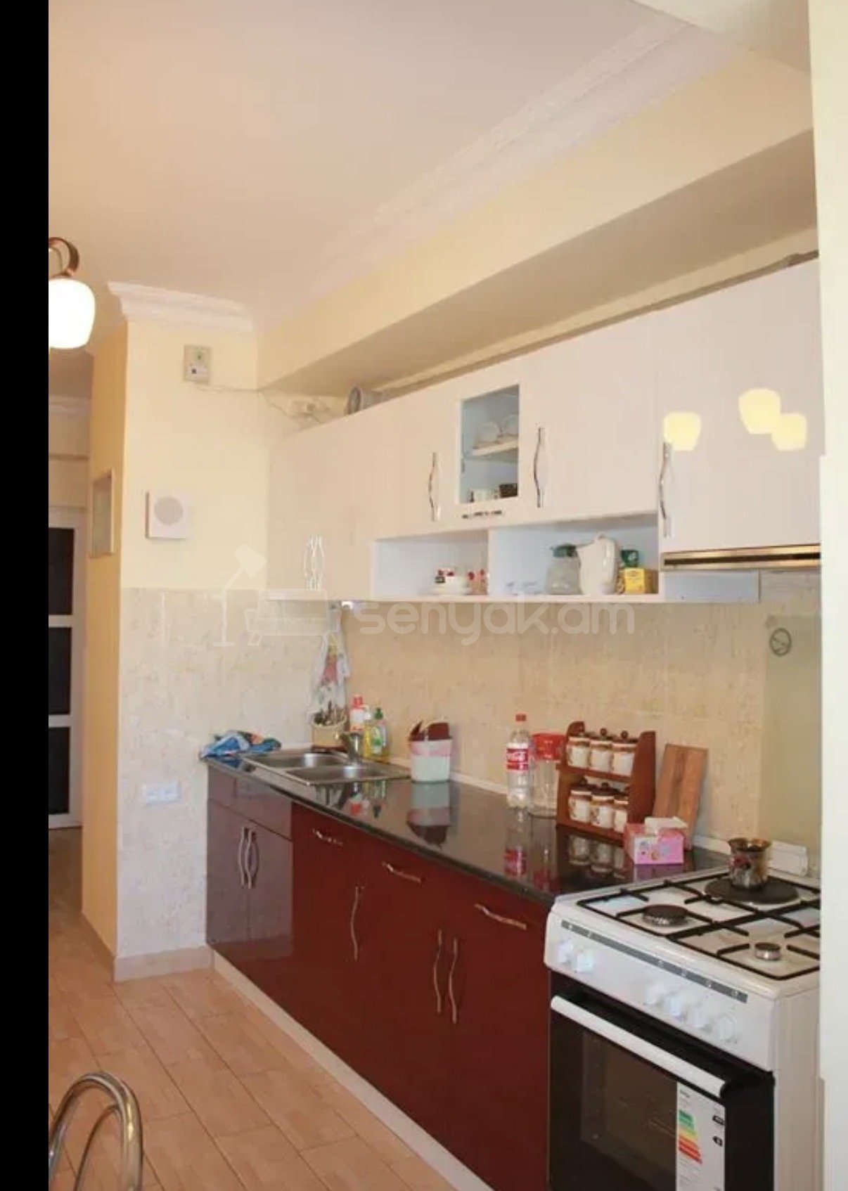 2 Սենյականոց Բնակարան, 60քմ, 10/11 հարկ, Կապիտալ Վերանորոգված, Կահավորված