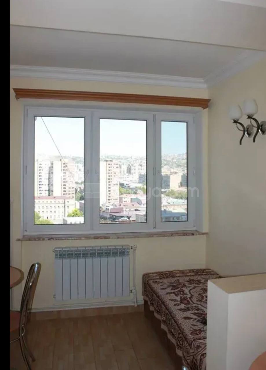 2 Սենյականոց Բնակարան, 60քմ, 10/11 հարկ, Կապիտալ Վերանորոգված, Կահավորված