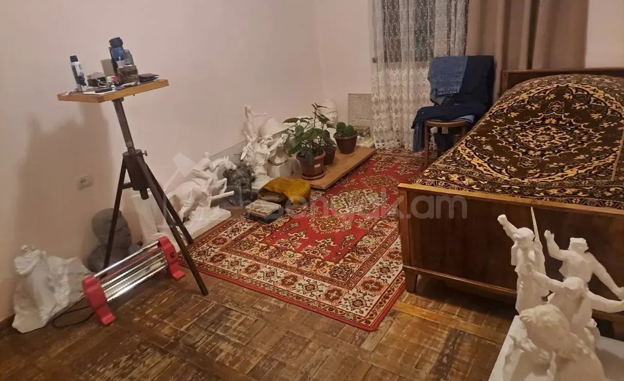 4 Սենյականոց Բնակարան, 89քմ, 5/9 հարկ, Նորմալ Վիճակում