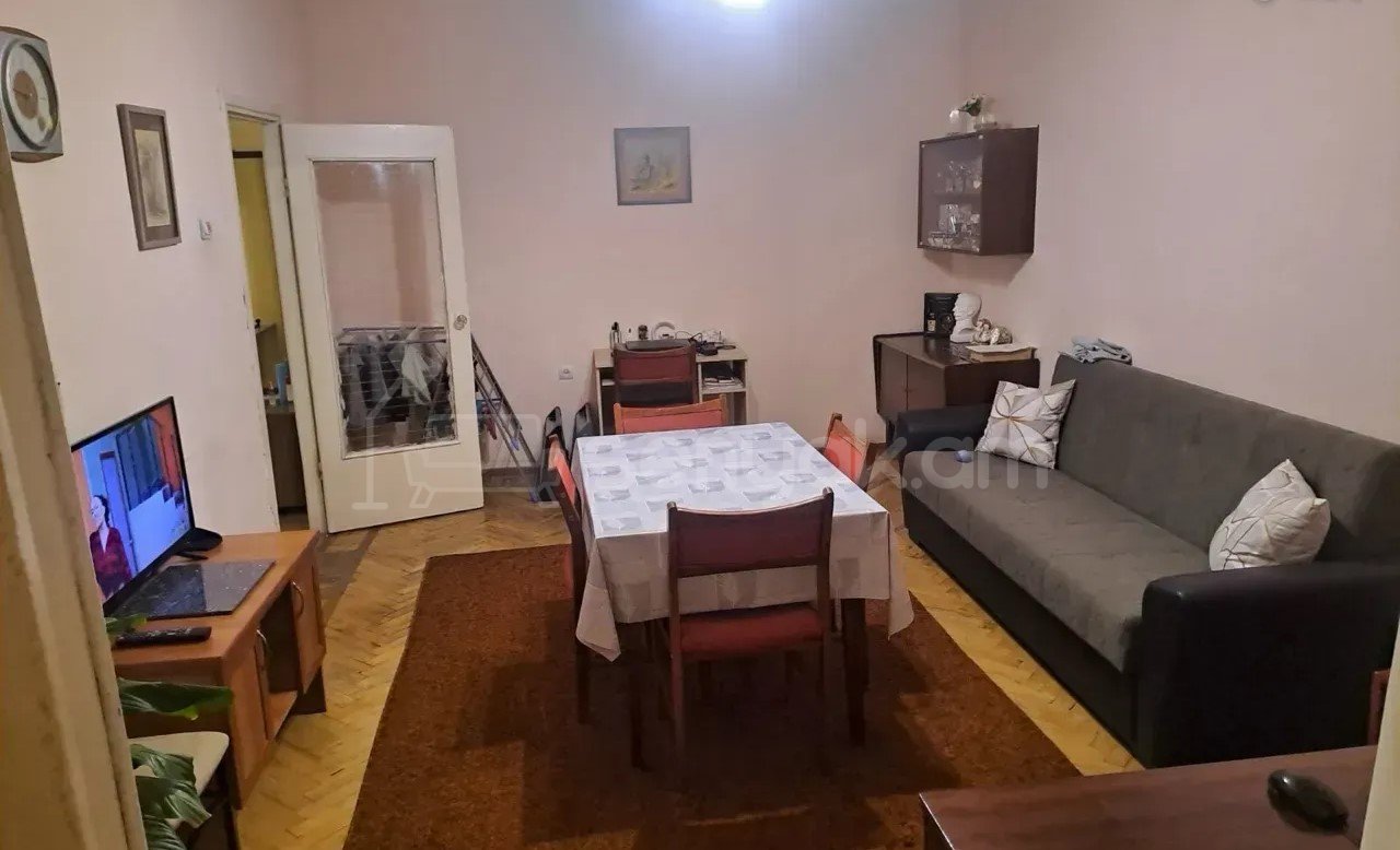 4 Սենյականոց Բնակարան, 89քմ, 5/9 հարկ, Նորմալ Վիճակում