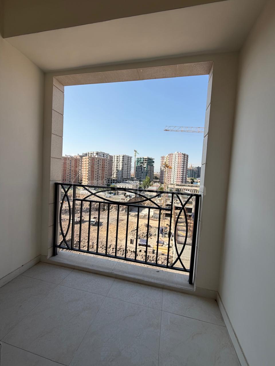 4 Սենյականոց Բնակարան Նորակառույցում, 113քմ, 8/12 հարկ, Կապիտալ Վերանորոգված