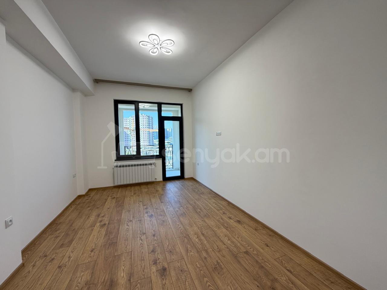 4 Սենյականոց Բնակարան Նորակառույցում, 113քմ, 8/12 հարկ, Կապիտալ Վերանորոգված