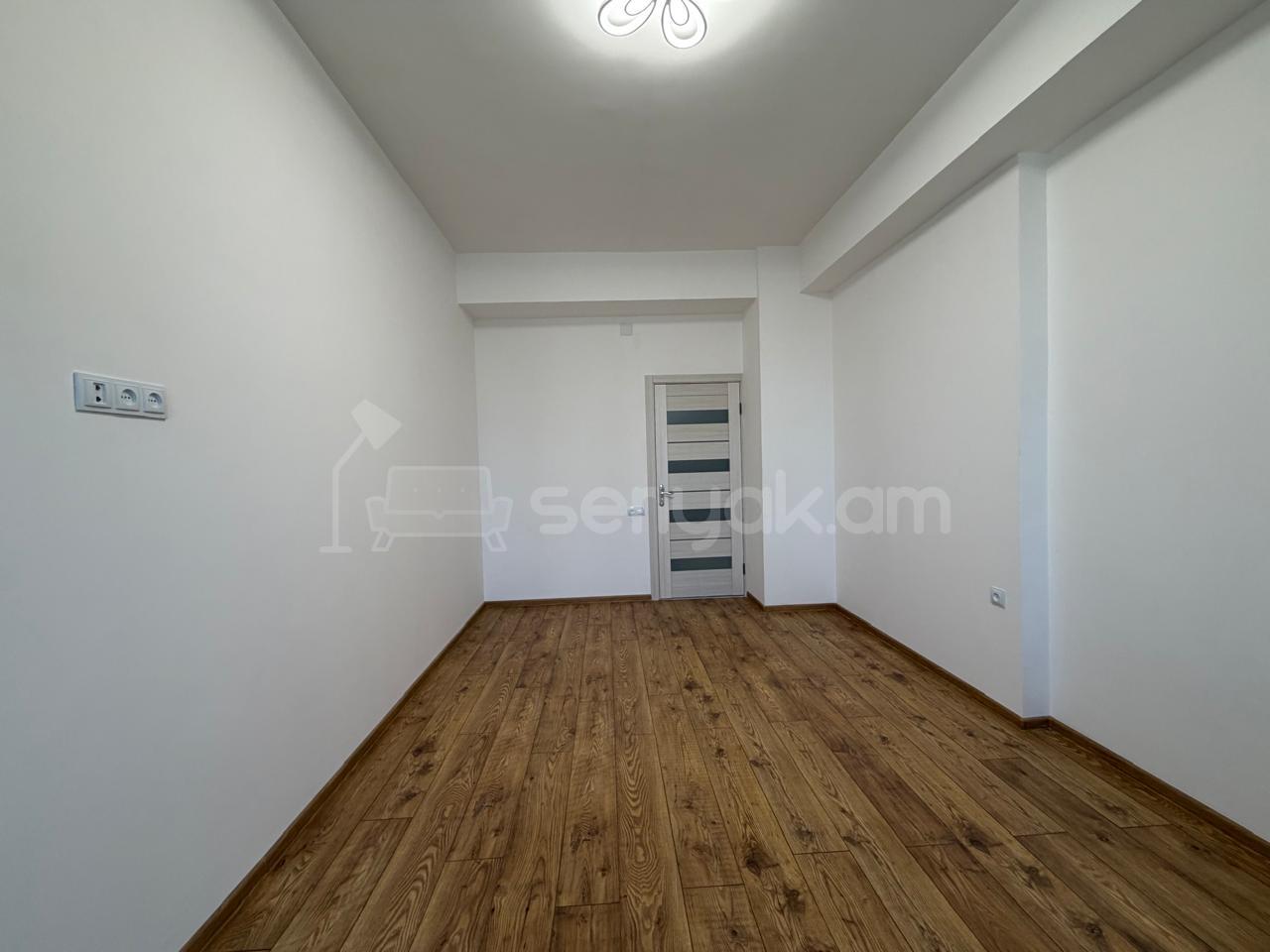 4 Սենյականոց Բնակարան Նորակառույցում, 113քմ, 8/12 հարկ, Կապիտալ Վերանորոգված