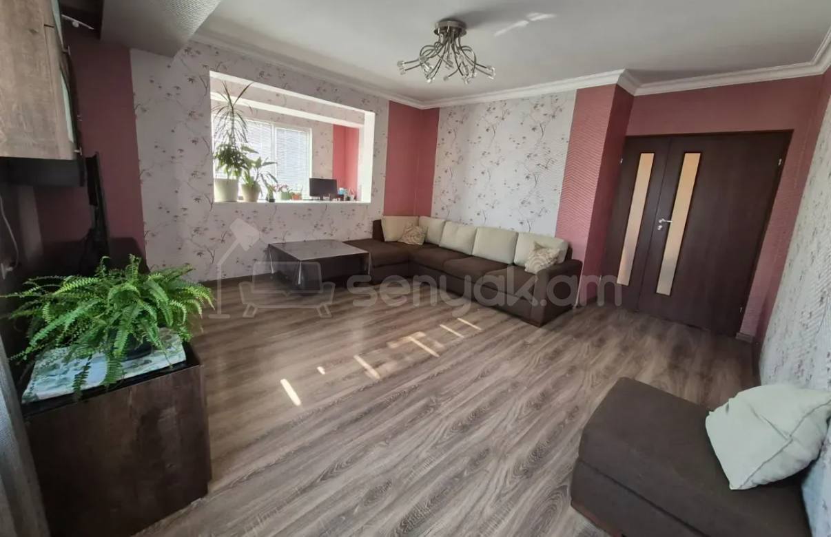3 Սենյականոց Բնակարան, 80քմ, 5/14 հարկ, Կապիտալ Վերանորոգված, Կահավորված