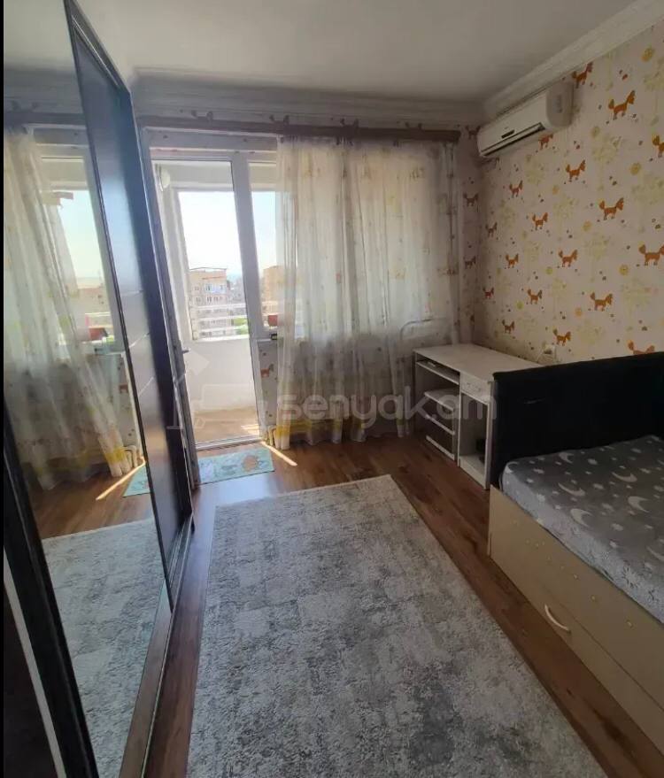 3 Սենյականոց Բնակարան, 80քմ, 5/14 հարկ, Կապիտալ Վերանորոգված, Կահավորված