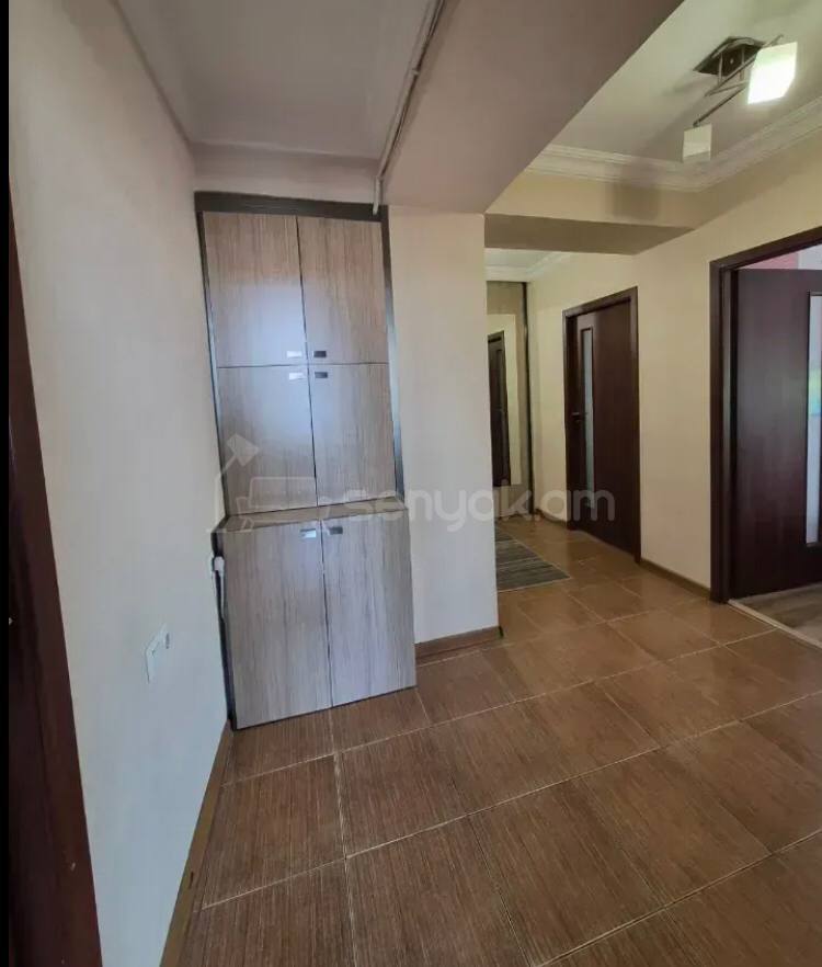 3 Սենյականոց Բնակարան, 80քմ, 5/14 հարկ, Կապիտալ Վերանորոգված, Կահավորված