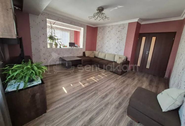 3 Սենյականոց Բնակարան, 80քմ, 5/14 հարկ, Կապիտալ Վերանորոգված, Կահավորված