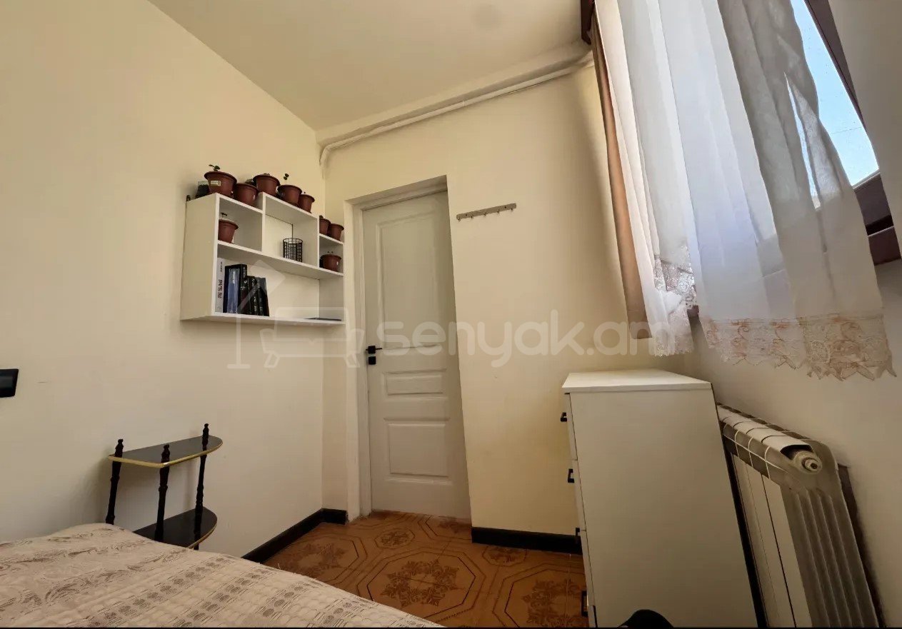 4 Սենյականոց Բնակարան, 78քմ, 3/4 հարկ, Նորմալ Վիճակում