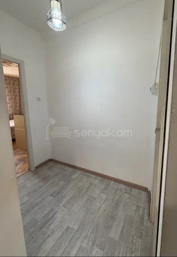 2 Սենյականոց Բնակարան, 61քմ, 4/5 հարկ, Նորմալ Վիճակում