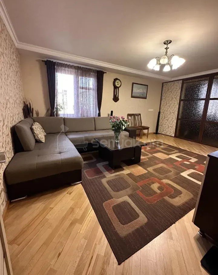 4 Սենյականոց Բնակարան, 80քմ, 2/16 հարկ, Կապիտալ Վերանորոգված