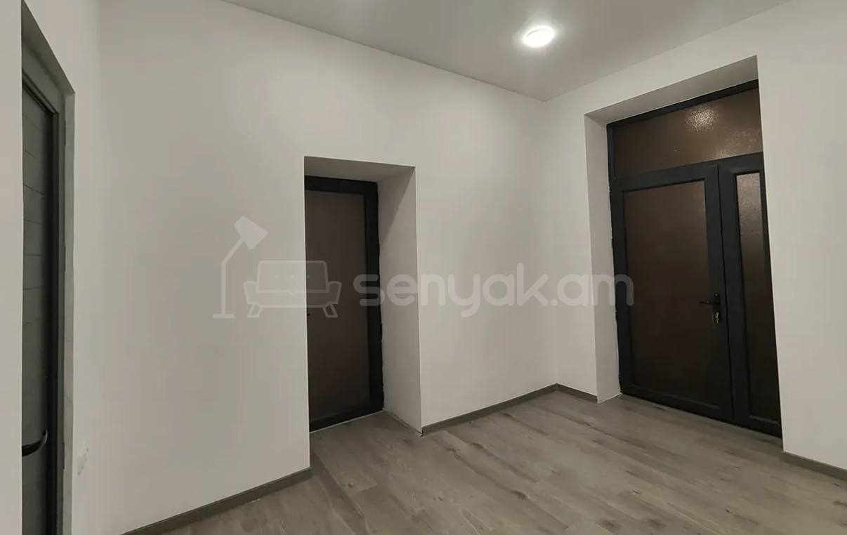 Օֆիսային Տարածք, 95քմ, Կապիտալ Վերանորոգված