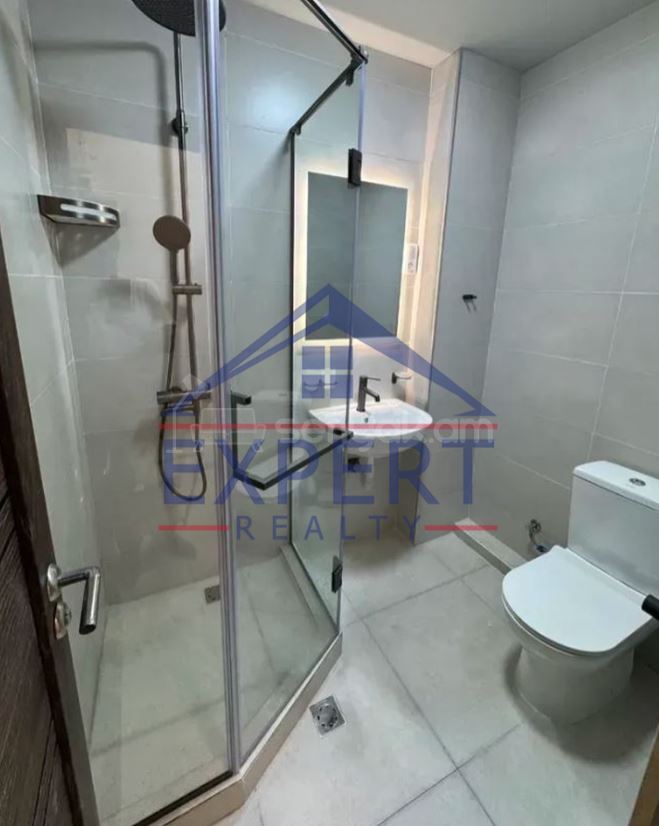 2 Սենյականոց Բնակարան, 50քմ, 8/9 հարկ, Կապիտալ Վերանորոգված, Կահավորված