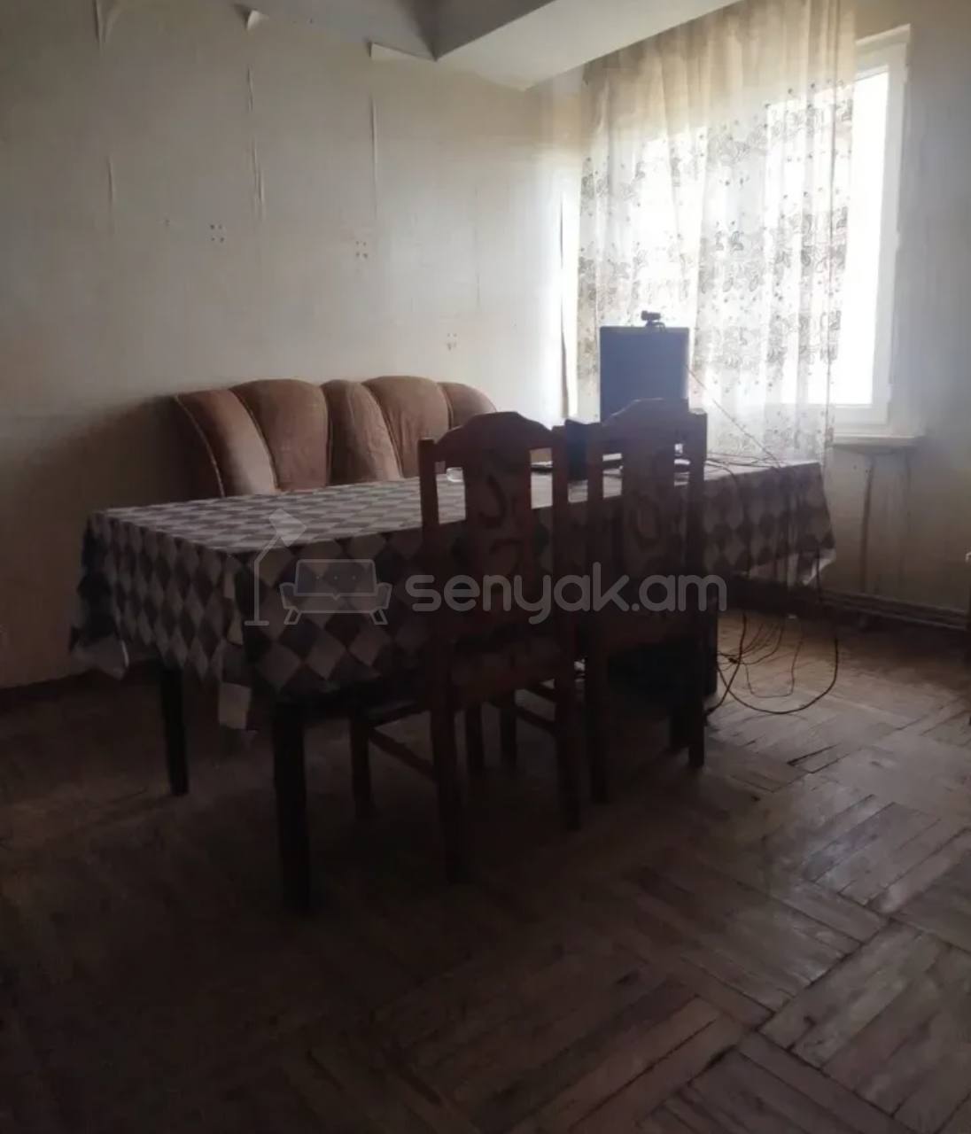 3 Սենյականոց Բնակարան, 88քմ, 12/14 հարկ, Պետական Վիճակում, Կահավորված