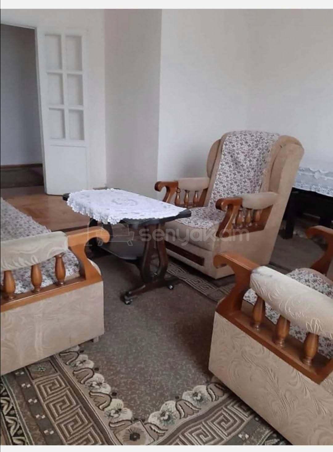 3 Սենյականոց Բնակարան, 70քմ, 8/10 հարկ, Նորմալ Վիճակում, Կահավորված