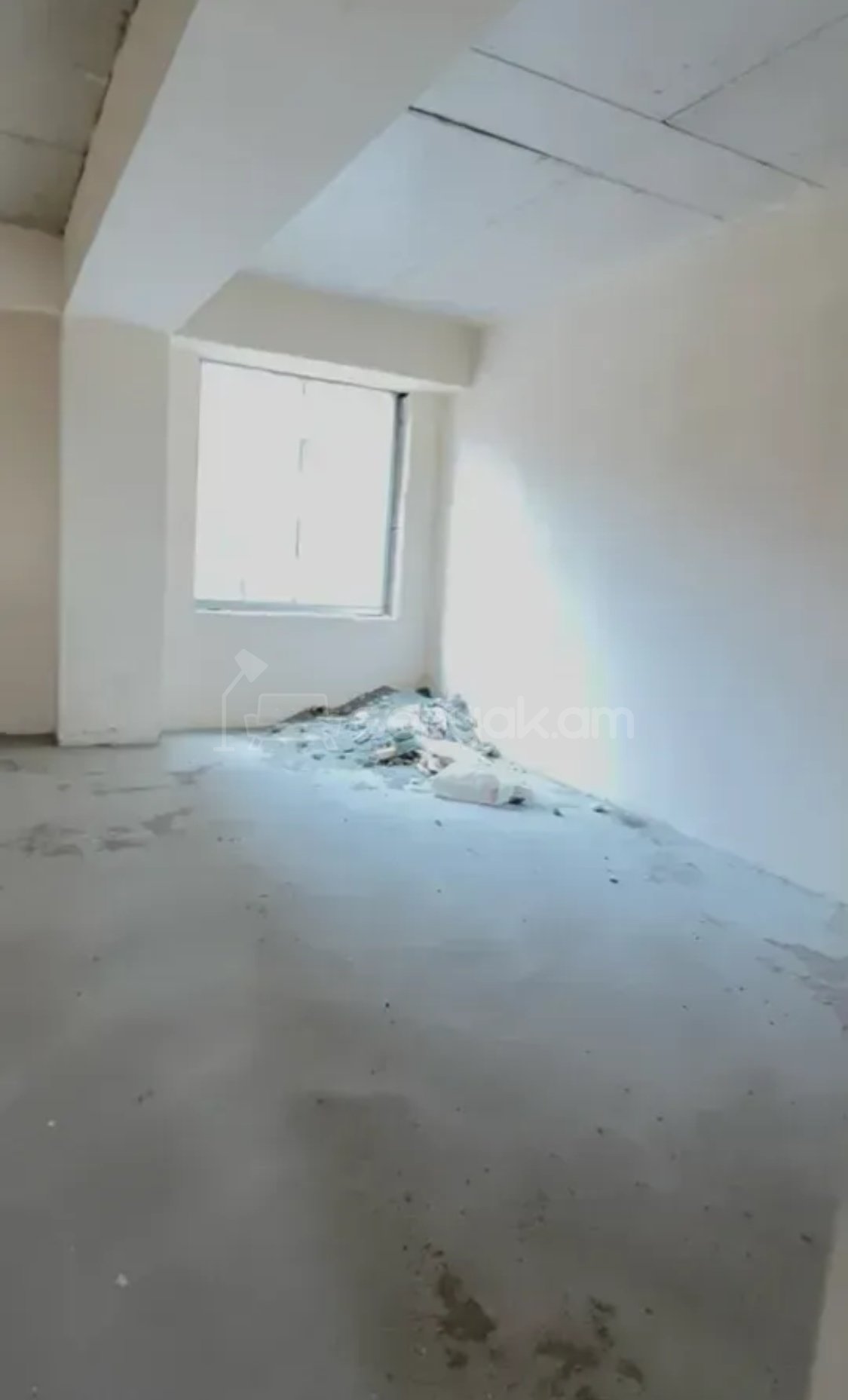 3 Սենյականոց Բնակարան Նորակառույցում, 84քմ, 7/17 հարկ, Զրոյական Վիճակում