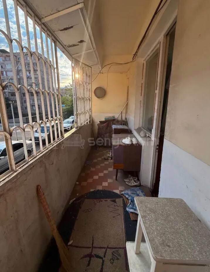 3 Սենյականոց Բնակարան, 94քմ, 1/9 հարկ, Կոսմետիկ Վերանորոգված