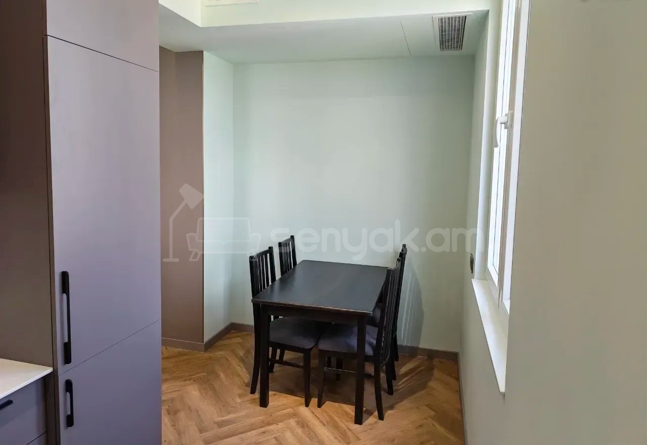 4 Սենյականոց Բնակարան Նորակառույցում, 96քմ, 9/14 հարկ, Դիզայներական Վերանորոգված