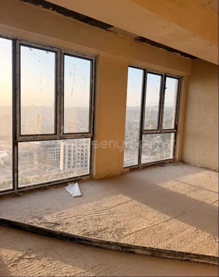 3 Սենյականոց Բնակարան Նորակառույցում, 78քմ, 3/5 հարկ, Զրոյական Վիճակում