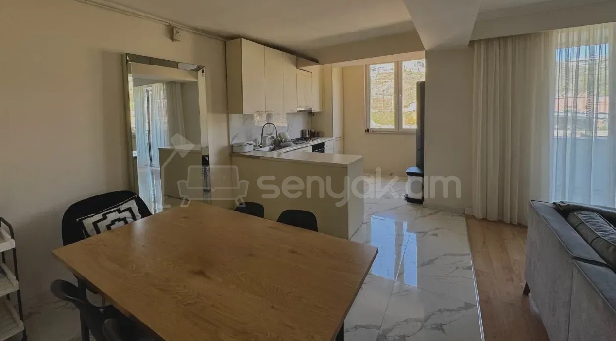 3 Սենյականոց Բնակարան, 77քմ, 8/11 հարկ, Կապիտալ Վերանորոգված