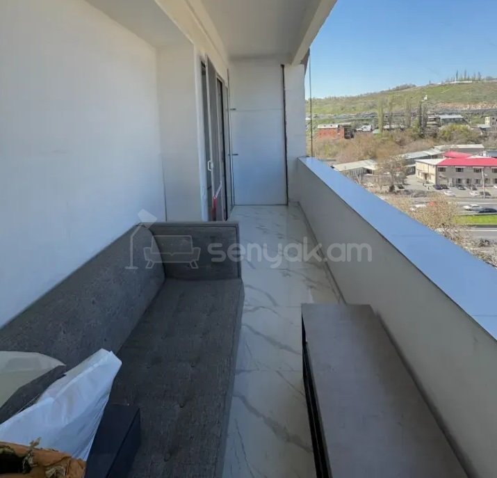 3 Սենյականոց Բնակարան, 77քմ, 8/11 հարկ, Կապիտալ Վերանորոգված