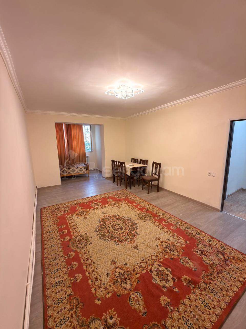 3 Սենյականոց Բնակարան, 64քմ, 1/9 հարկ, Կապիտալ Վերանորոգված, Կահավորված