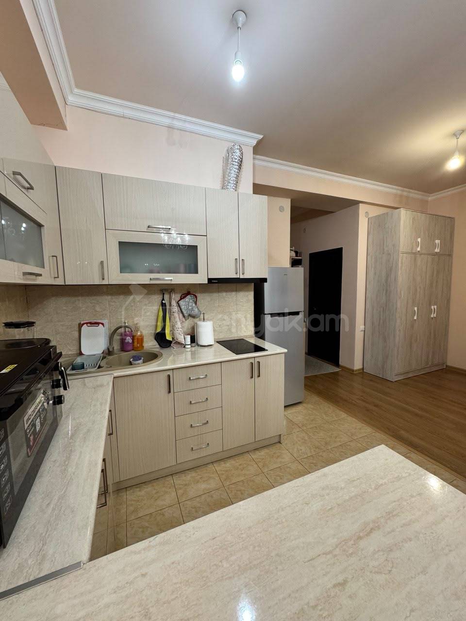 2 Սենյականոց Բնակարան Նորակառույցում, 46քմ, 8/8 հարկ, Կապիտալ Վերանորոգված, Կահավորված, Արևկող