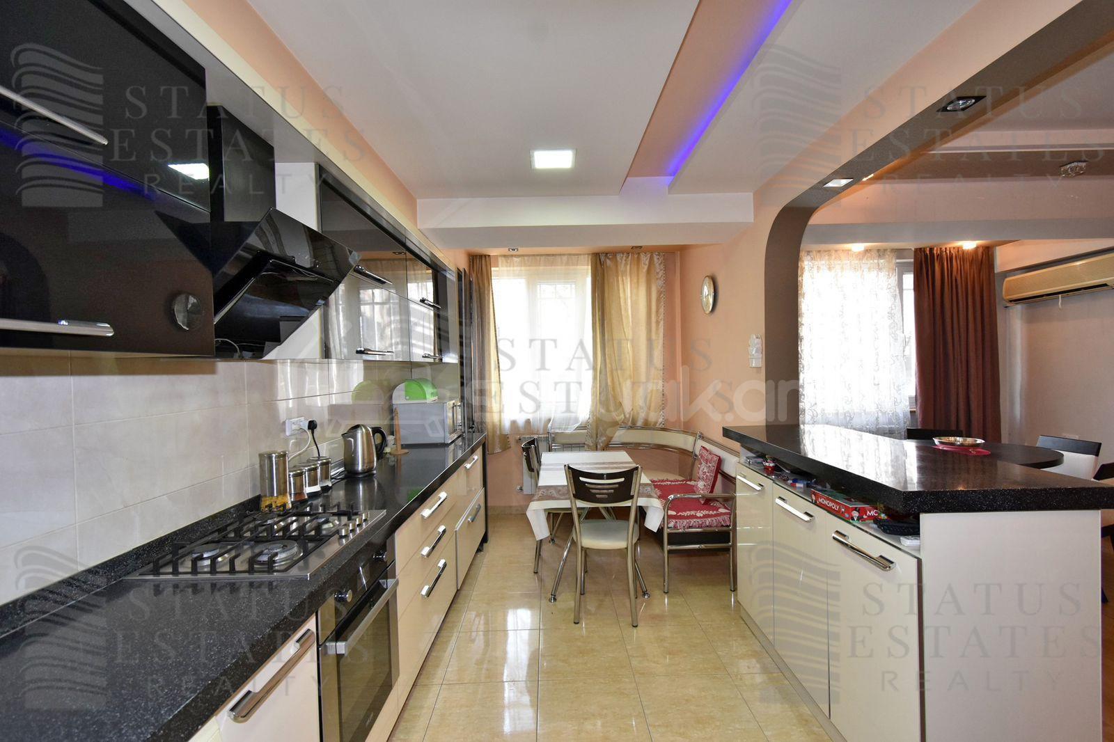 3 Սենյականոց Բնակարան, 100քմ, 2/10 հարկ, Կապիտալ Վերանորոգված