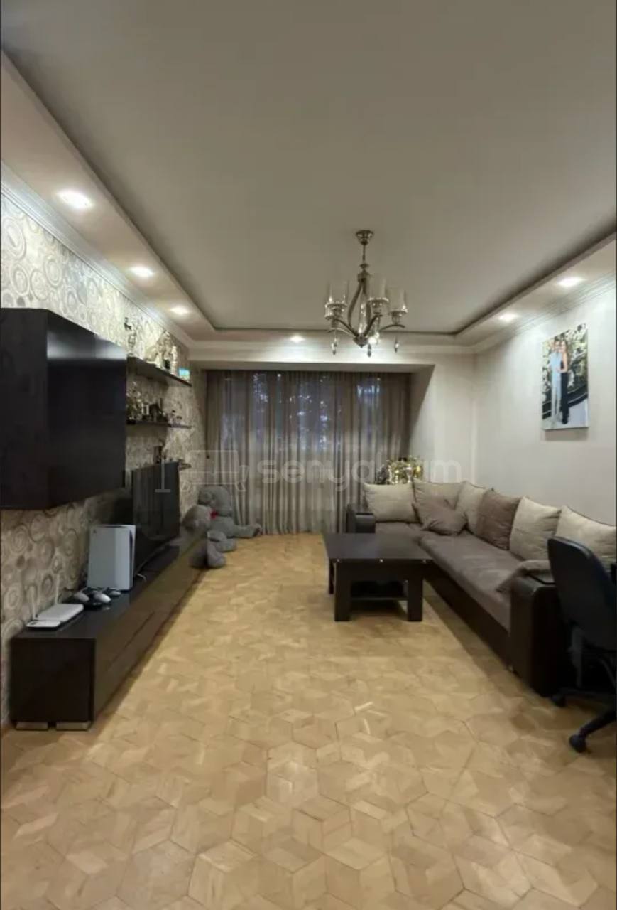 4 Սենյականոց Բնակարան, 78քմ, 4/9 հարկ, Կապիտալ Վերանորոգված