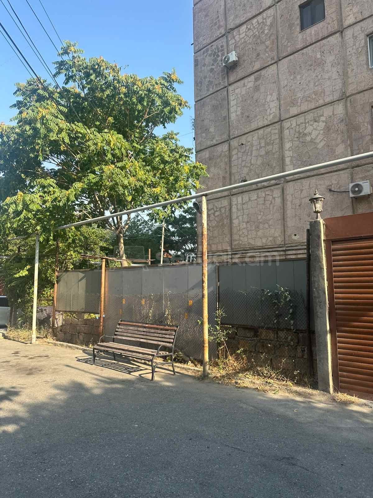 3 Սենյականոց Բնակարան, 72քմ, 1/9 հարկ, Կապիտալ Վերանորոգված
