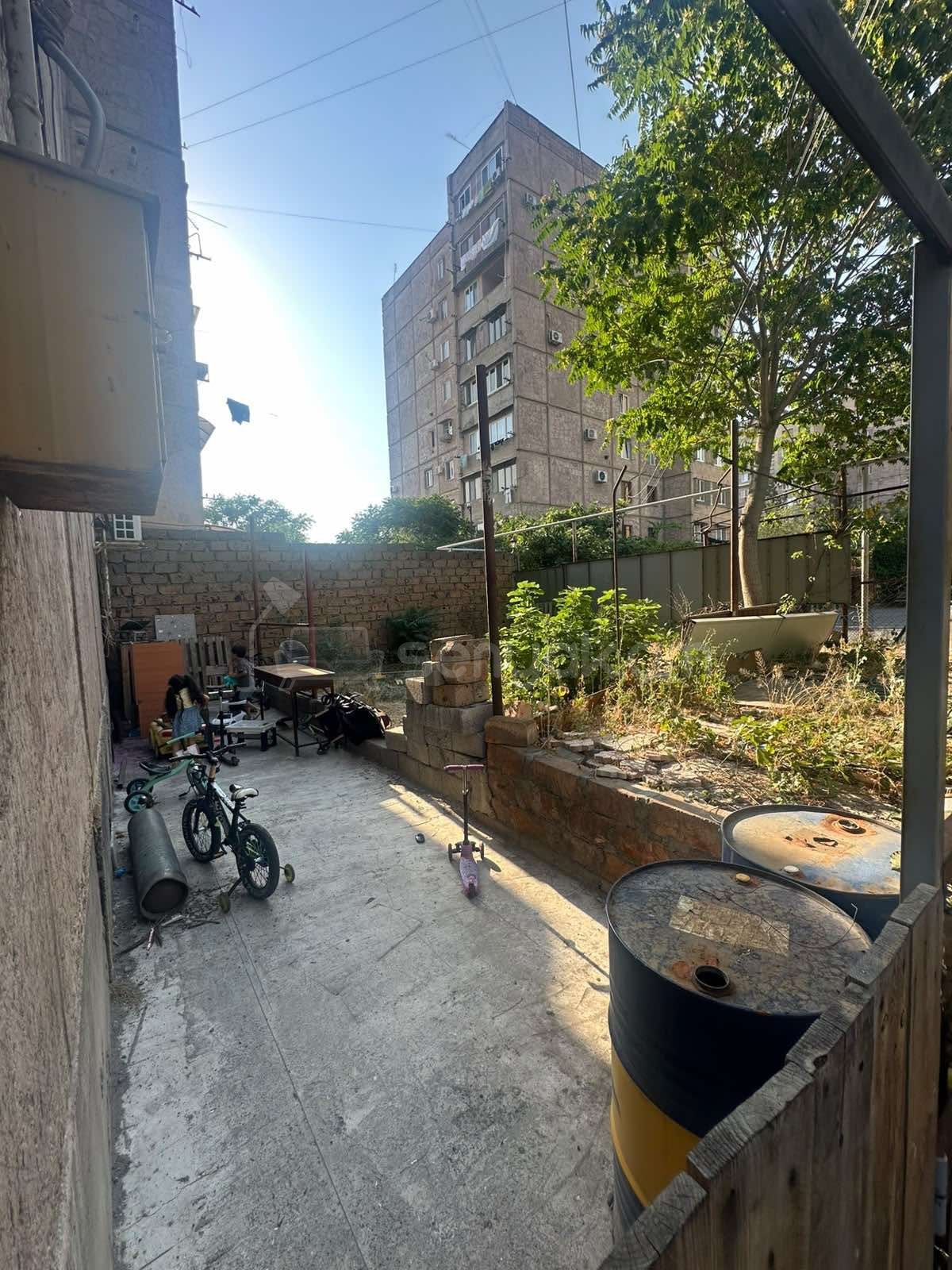 3 Սենյականոց Բնակարան, 72քմ, 1/9 հարկ, Կապիտալ Վերանորոգված