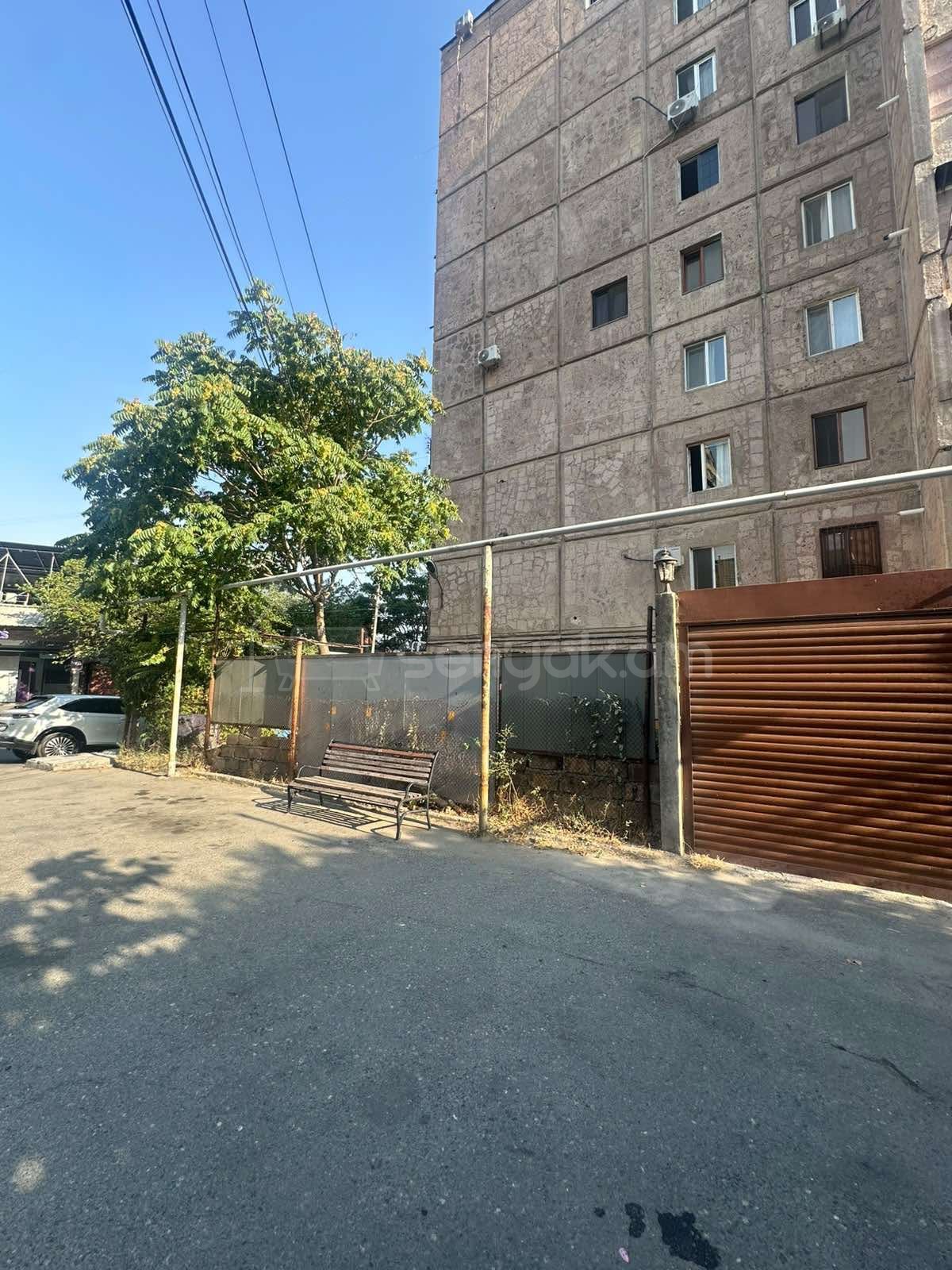 3 Սենյականոց Բնակարան, 72քմ, 1/9 հարկ, Կապիտալ Վերանորոգված