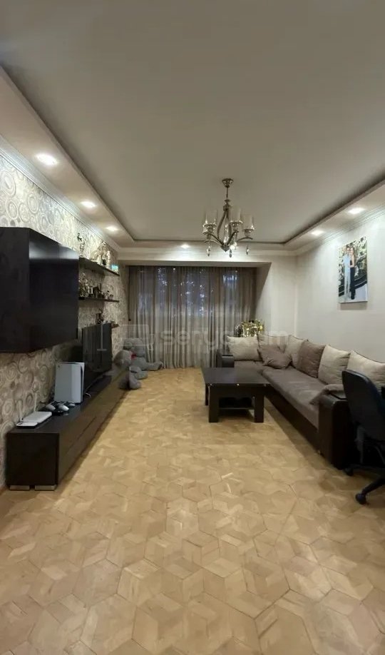 4 Սենյականոց Բնակարան, 78քմ, 4/9 հարկ, Կապիտալ Վերանորոգված