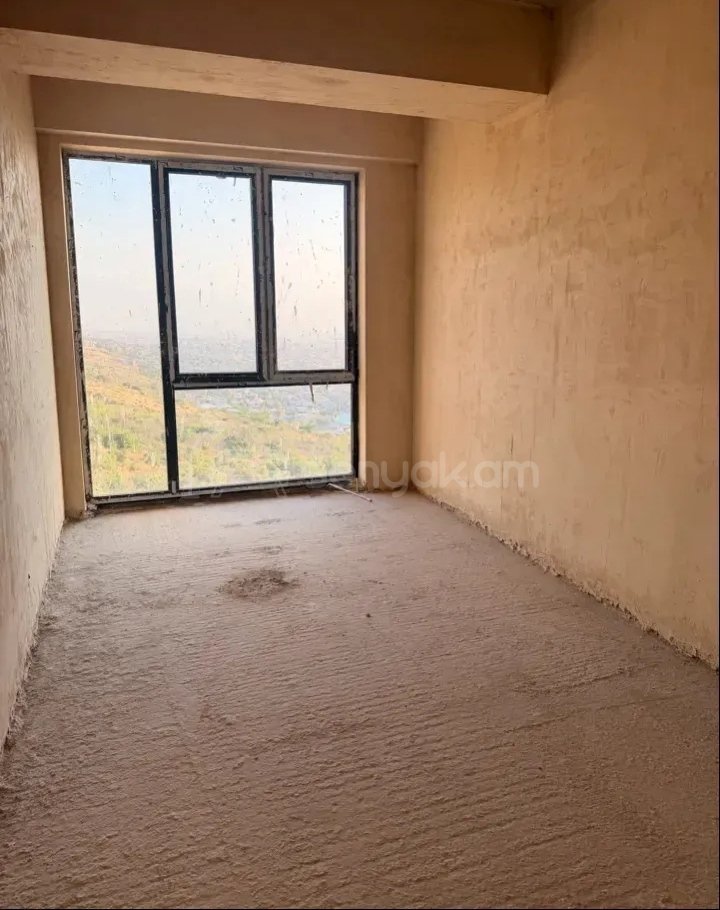 3 Սենյականոց Բնակարան Նորակառույցում, 78քմ, 3/5 հարկ, Զրոյական Վիճակում