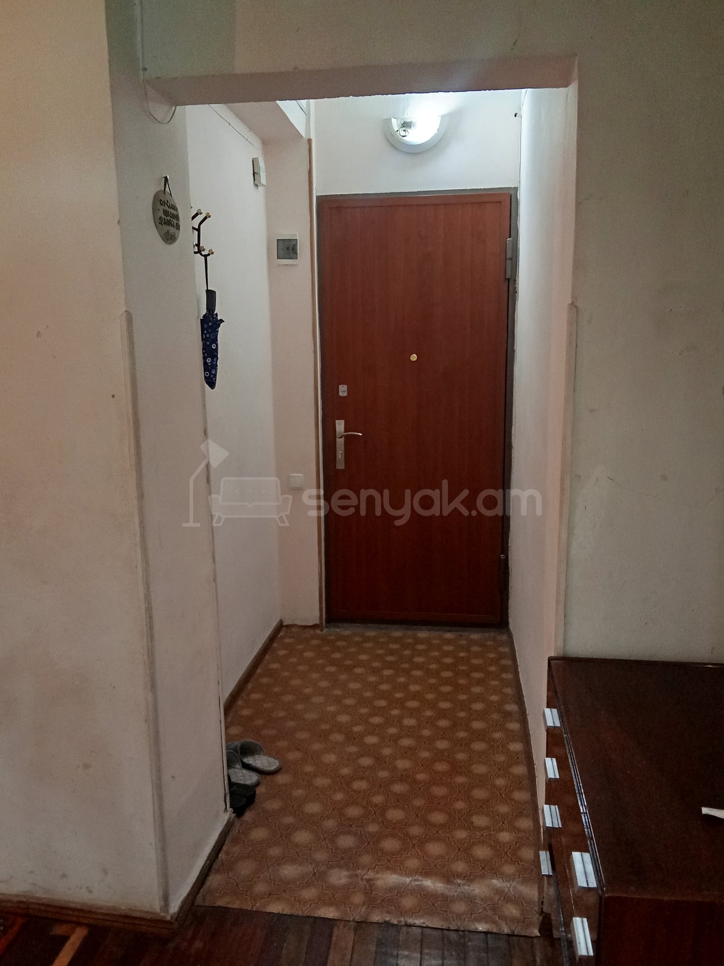 1 Սենյականոց Բնակարան, 52քմ, 4/9 հարկ, Կոսմետիկ Վերանորոգված