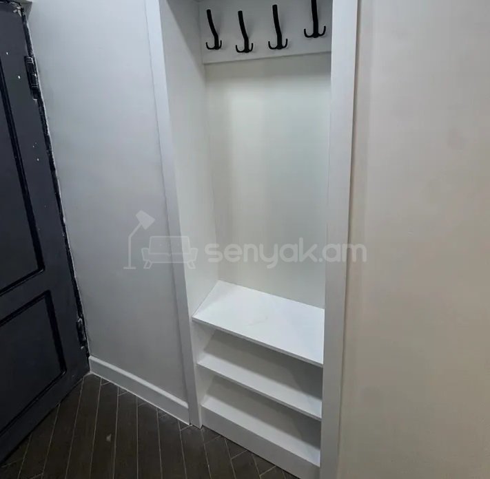 2 Սենյականոց Բնակարան, 39քմ, 9/10 հարկ, Կապիտալ Վերանորոգված