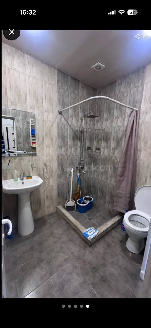 2 Սենյականոց Բնակարան Քարե Շենքում, 60քմ, 3/3 հարկ, Կապիտալ Վերանորոգված, Կահավորված