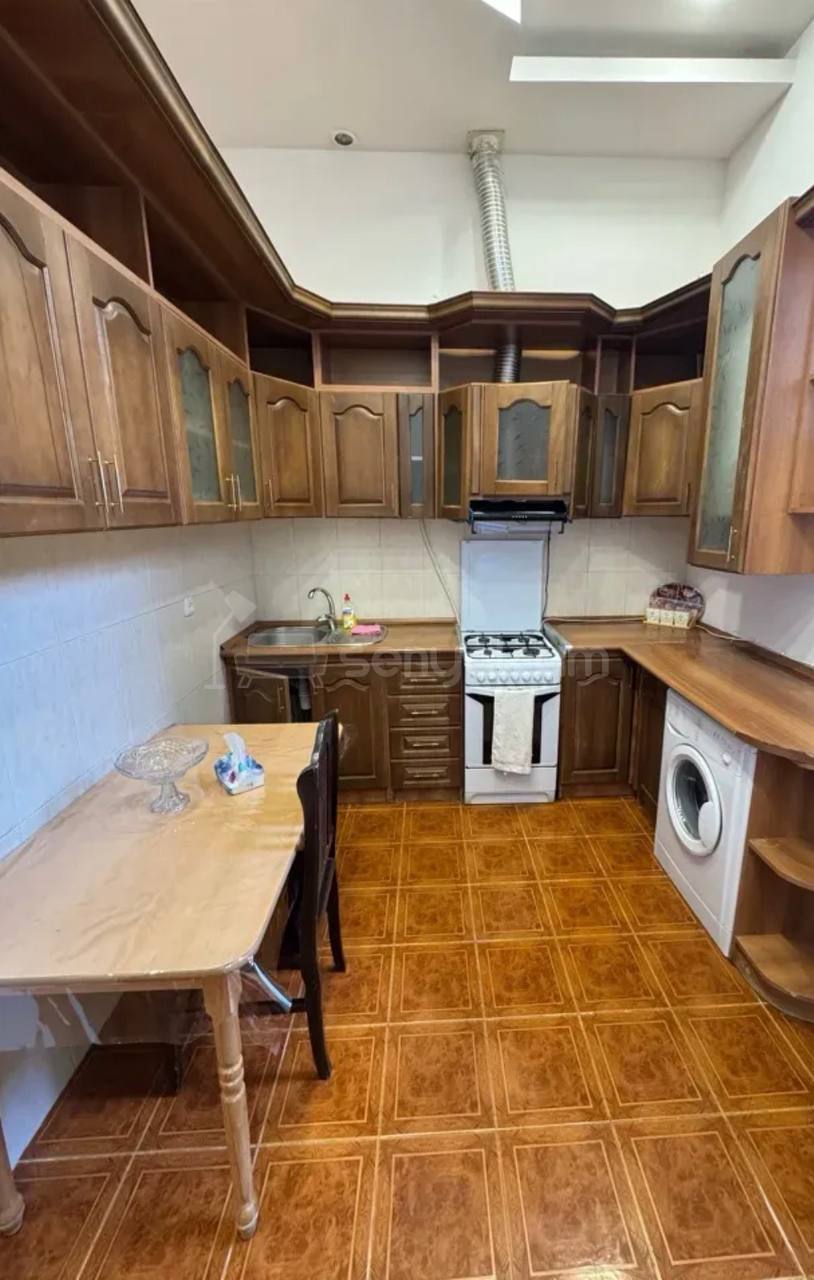 3 Սենյականոց Բնակարան, 71քմ, 1/7 հարկ, Կապիտալ Վերանորոգված, Կահավորված