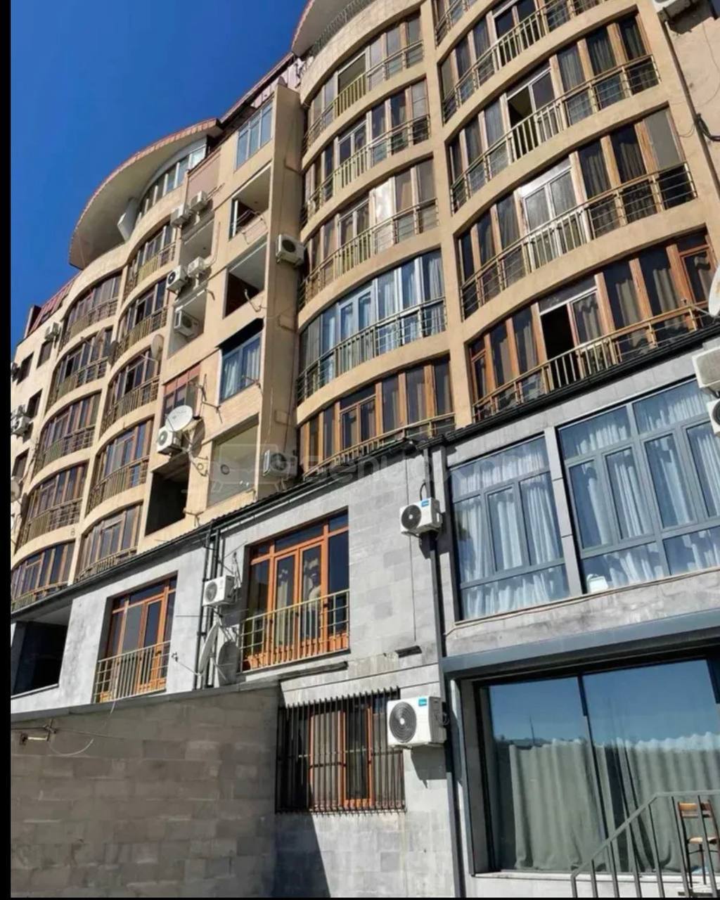 3 Սենյականոց Բնակարան, 71քմ, 1/7 հարկ, Կապիտալ Վերանորոգված, Կահավորված