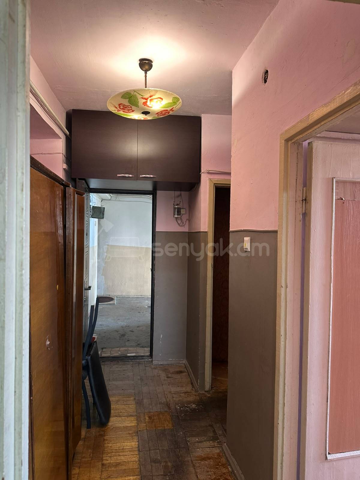 1 Սենյականոց Բնակարան, 45քմ, 8/9 հարկ, Պետական Վիճակում