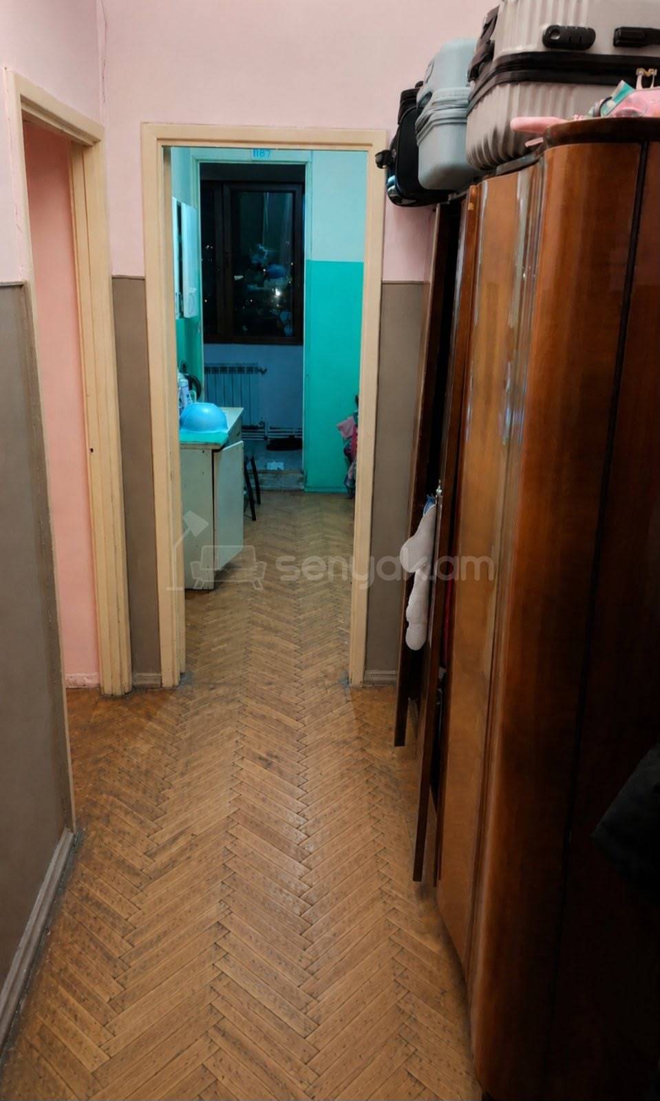 1 Սենյականոց Բնակարան, 45քմ, 8/9 հարկ, Պետական Վիճակում