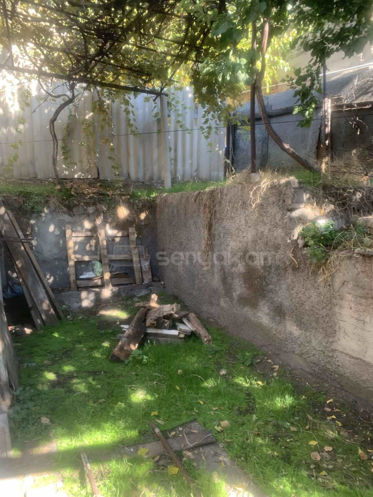 6 Սենյականոց Սեփական Տուն, 178քմ, Նորմալ Վիճակում, Ավտոտնակով