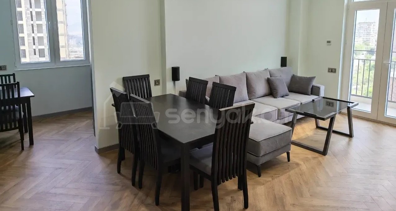 4 Սենյականոց Բնակարան Նորակառույցում, 96քմ, 9/14 հարկ, Կապիտալ Վերանորոգված