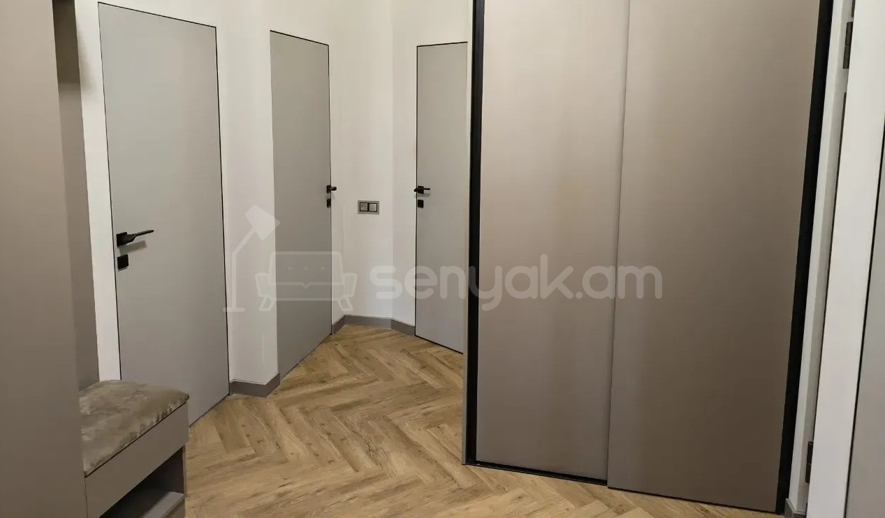 4 Սենյականոց Բնակարան Նորակառույցում, 96քմ, 9/14 հարկ, Կապիտալ Վերանորոգված