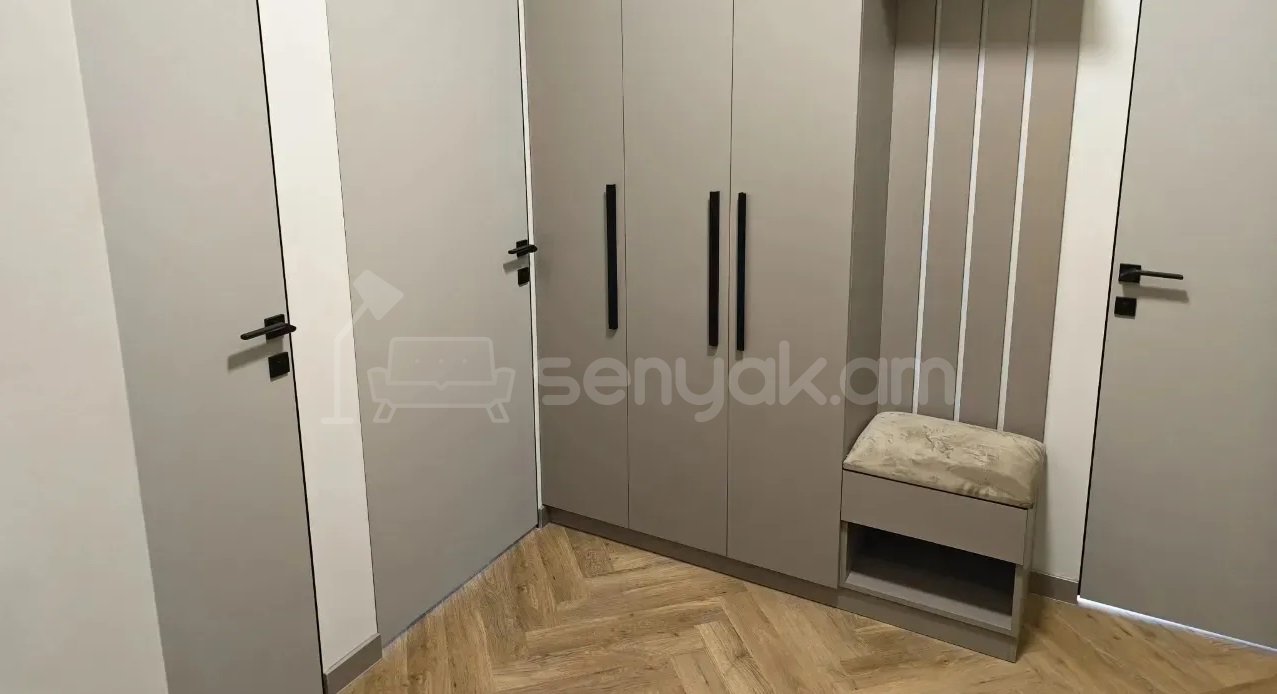 4 Սենյականոց Բնակարան Նորակառույցում, 96քմ, 9/14 հարկ, Կապիտալ Վերանորոգված